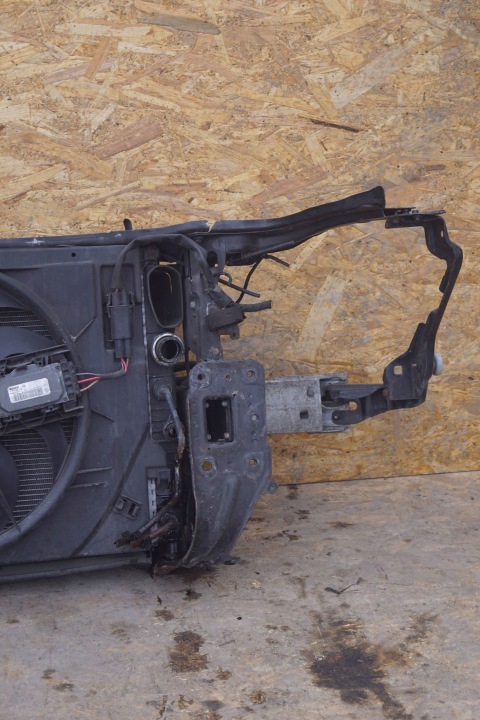 MERCEDES W211 PANNEAU AVANT RADIATEURS VENTILATEUR 2.2 CDI (D790)