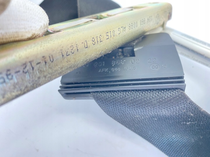 CEINTURE DE SÉCURITÉ DROIT PASSAGER MERCEDES W124 BERLINE UNIVERSEL 1248602286