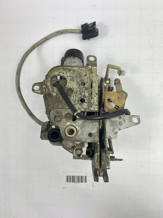 SERRURE ARRIÈRE COUVERCLES DE COFFRE COUVERCLES COUVERCLES DE COFFRE ALLUMAGE MERCEDES W124 UNIVERSEL S124