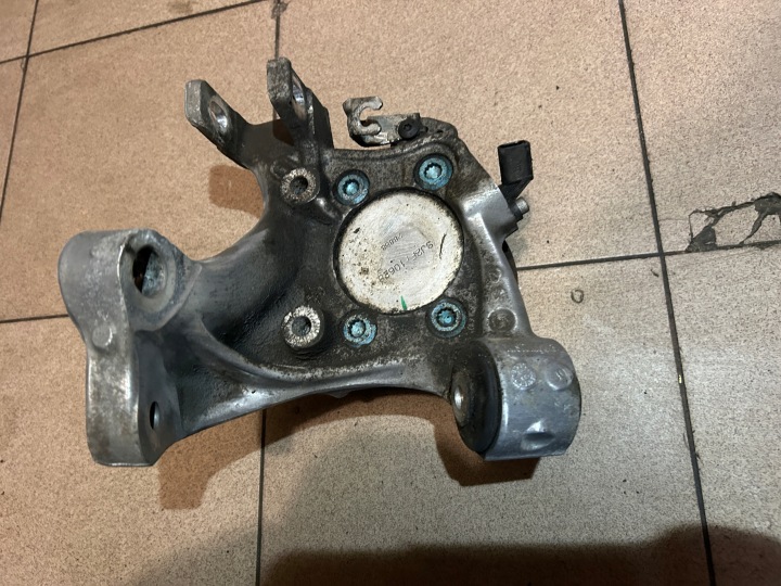 MOYEU ROTULE DE DIRECTION GAUCHE ARRIÈRE AUDI A6 C6 OSKA
