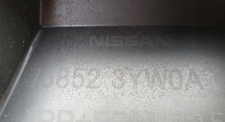 DROITE MOULURE SEUIL SEUIL NISSAN JUKE I F15 NISMO