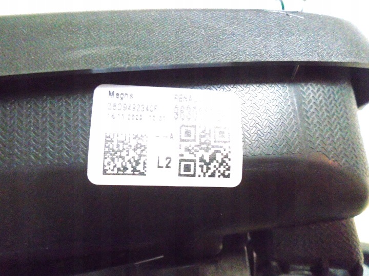 RÉTROVISEUR DROIT RENAULT CAPTUR II SYMBIOZ 963011838R