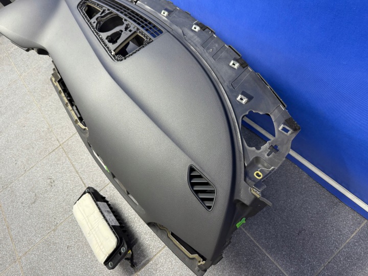 AUDI A6 C7 TABLEAU DE BORD COCKPIT CONSOLE ORIGINAL 4G1858041LL SOUL