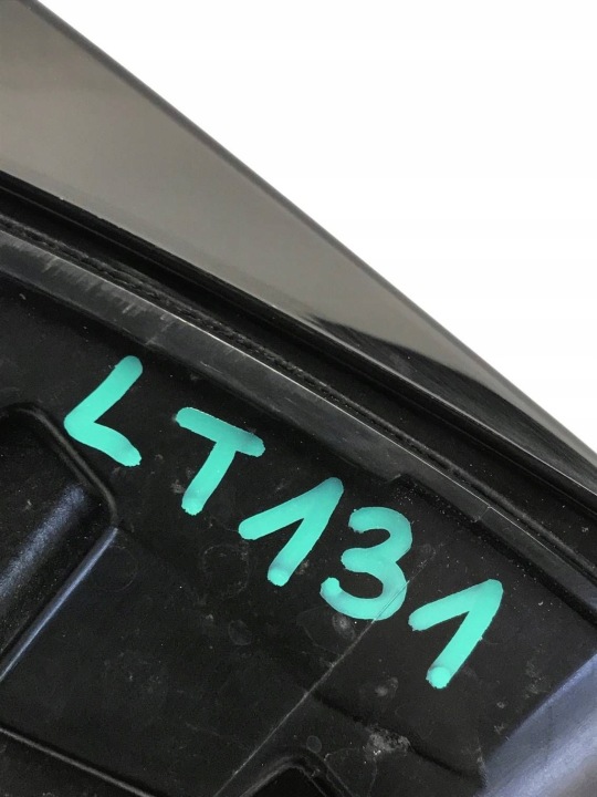 BMW XM 2022 DROITE PHARE ARRIÈRE 9879754