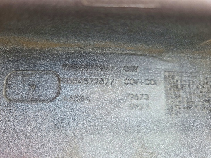 CITROEN C4 GRAND PICASSO I CACHE MOULURE ARRIÈRE COUVERCLES DE COFFRE 9654872977 07-2013