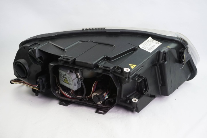 PHARE AVANT GAUCHE AUDI A6 4F0941003AK