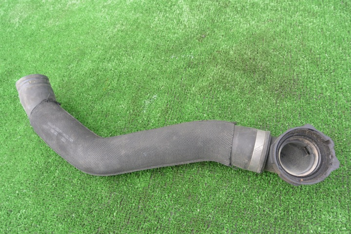 FIL TUYAU TUYAU EAU BRIDE AUDI A6 C7 A4 B8 Q5 8R