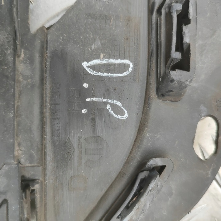 GLISSIÈRE AVANT DROITE PHARES FIAT TALENTO FURGON (296_) 269209277R