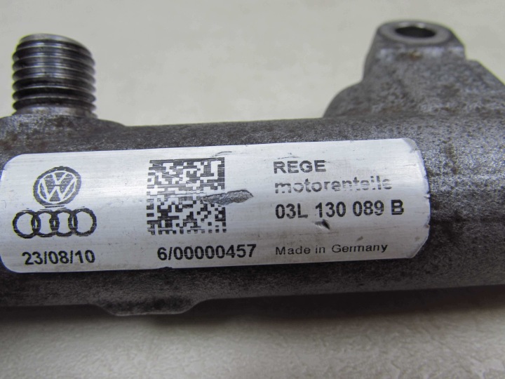 VW AUDI 1.6 MOULURE INJECTION CAPTEUR 03L130089B 03L906051