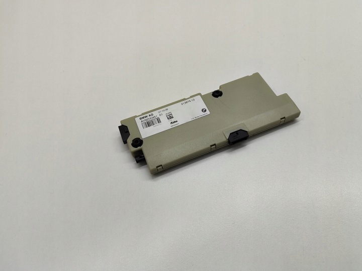 BMW 7 F01 F02 F03 F04 2008 AMPLIFICATEUR ANTENNES