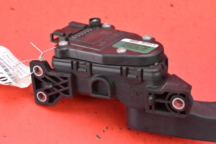 POTENTIOMÈTRE PÉDALE GAZ 4E1723523E AUDI A8 D3 3.0 TDI 233 KM LIFT 05-07