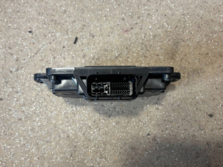 CONTRÔLEUR ÉLECTRIQUE FREINS STATIONNEMENT (EMF) HYUNDAI IONIQ5 350011XAB0