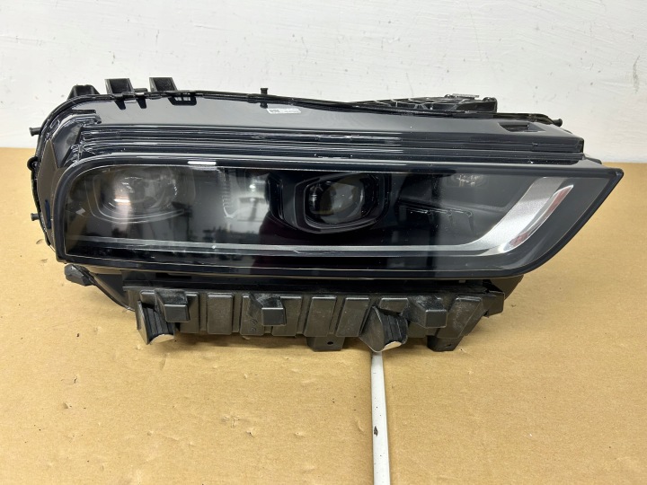 PHARE PHARES DROITE BMW X7 G07 LIFT COMPLET LED