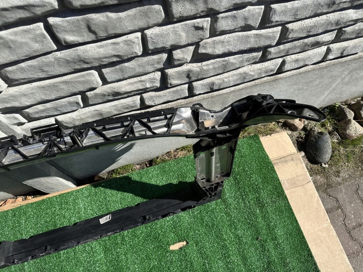 RENFORCEMENT AUDI A6 C8 4K0 PANNEAU AVANT
