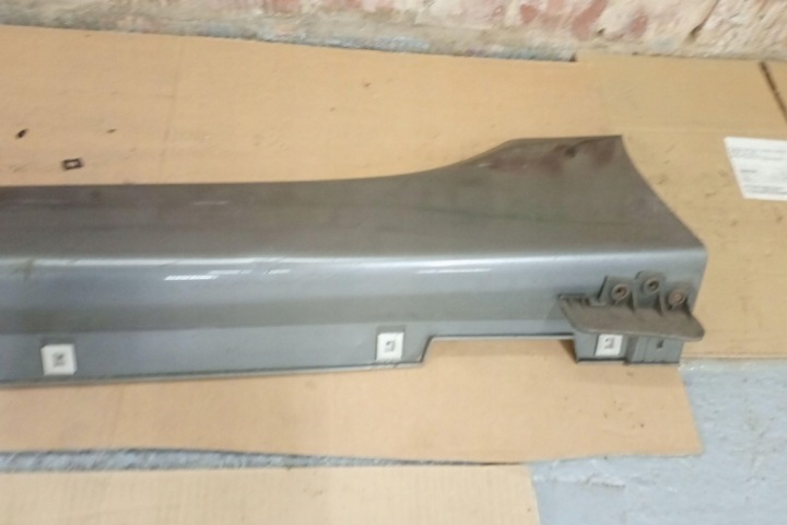 NADKLADKA SEUIL GAUCHE HYUNDAI I40 CW (VF) 877513Z000 1.68L DIESEL 100KW