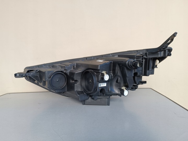FORD TRANSIT CUSTOM II MK2 2023-2026 PHARE DROITE AVANT AVANT PZ31-13E014