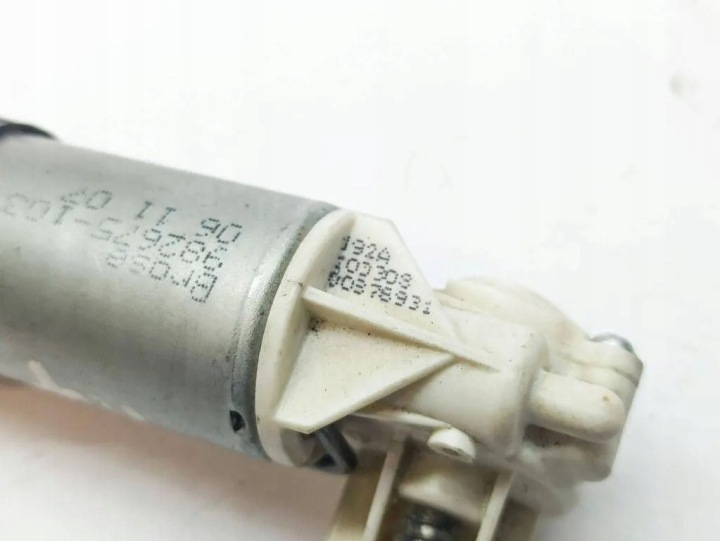 AUTRE PIÈCES AUDI A4 (8K2, B8) 982675103 34306922 2.0L 2009