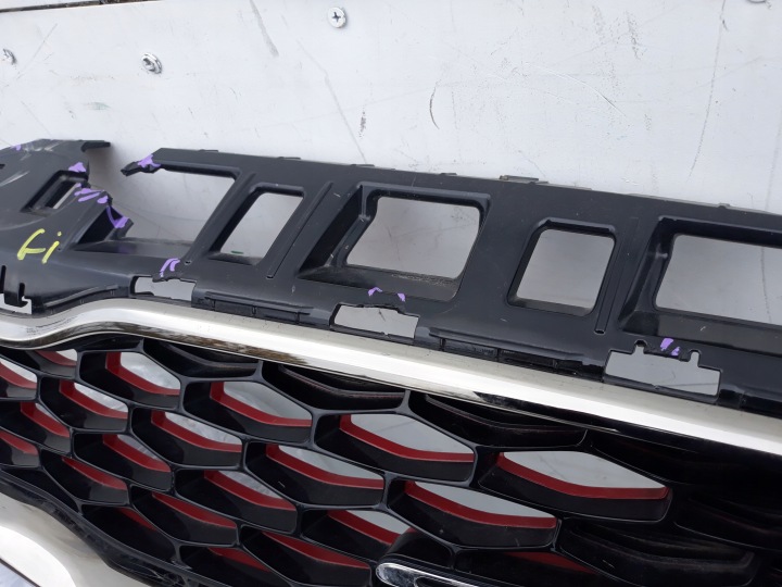 KIA OE 86350-J7900 ROUES GRILLE CALANDRE