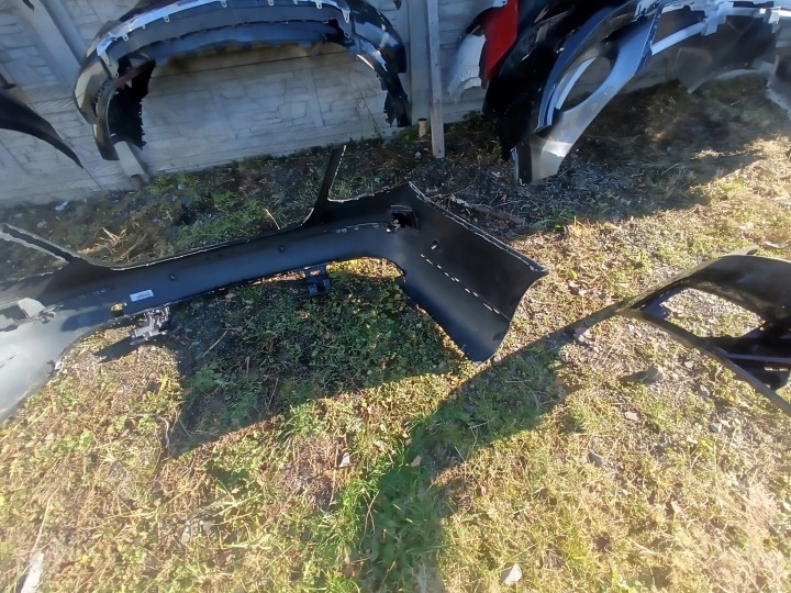 MERCEDES W213 213 BERLINE PARE-CHOCS ARRIÈRE ARRIÈRE ARRIÈRE A2138850025