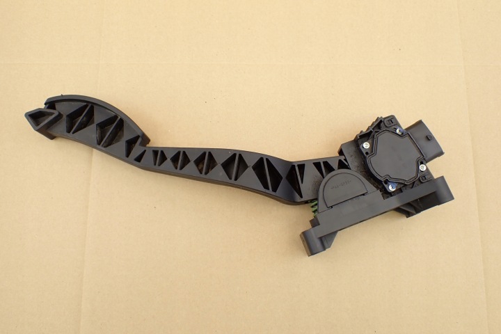 ALFA ROMEO 147 00- POTENTIOMÈTRE CAPTEUR PÉDALES GAZ 46755863 OE