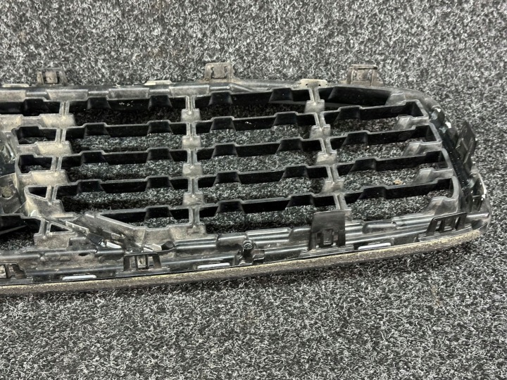 VOLVO S60 V60 III 18-22 GRILLE CALANDRE PARE-CHOCS AVANT ORIGINAL VOLVO S60 V60