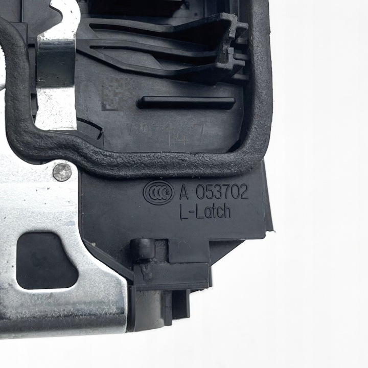 SERRURE DE PORTE BMW A053702
