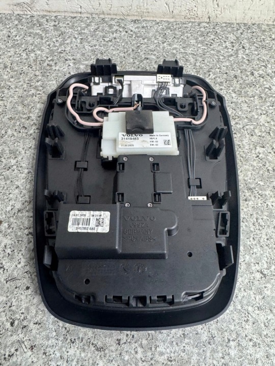 PHARE PLAFONNIERS VOLVO XC40 2017-2024 31457852