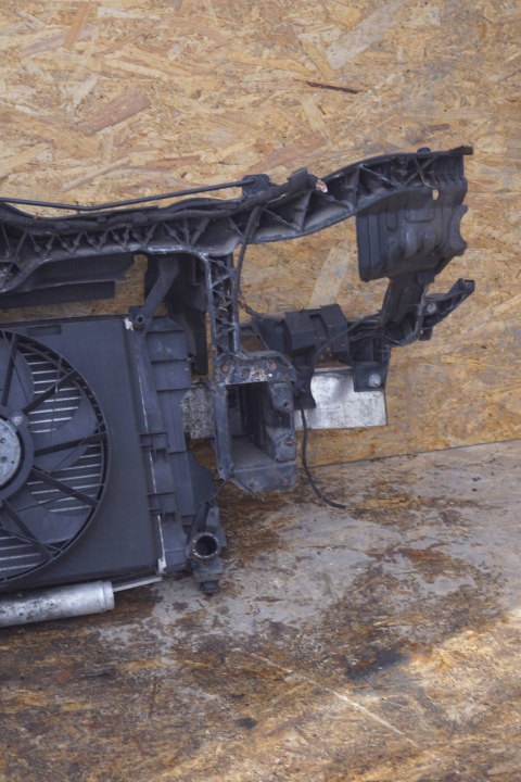 MERCEDES W169 PANNEAU AVANT RADIATEURS VENTILATEUR 1.5B (D803)