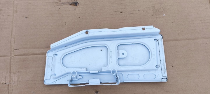 CLAPET GOULOTTE DE REMPLISSAGE CARBURANTS MERCEDES SPRINTER 907 910
