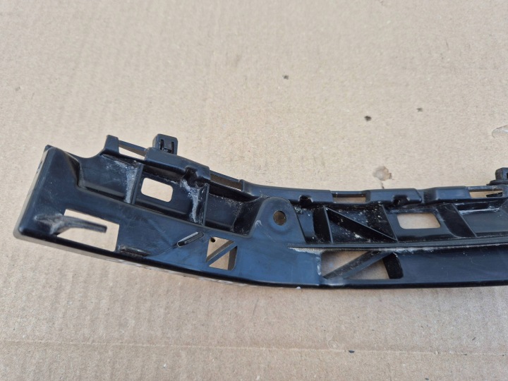 TOYOTA AYGO AB40 14- GLISSIÈRE DROIT PARE-CHOCS ARRIÈRE 3200201162