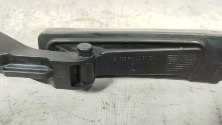 PÉDALE GAZ AVANT CÔTÉ GAUCHE MERCEDES-BENZ C W202 1293010001