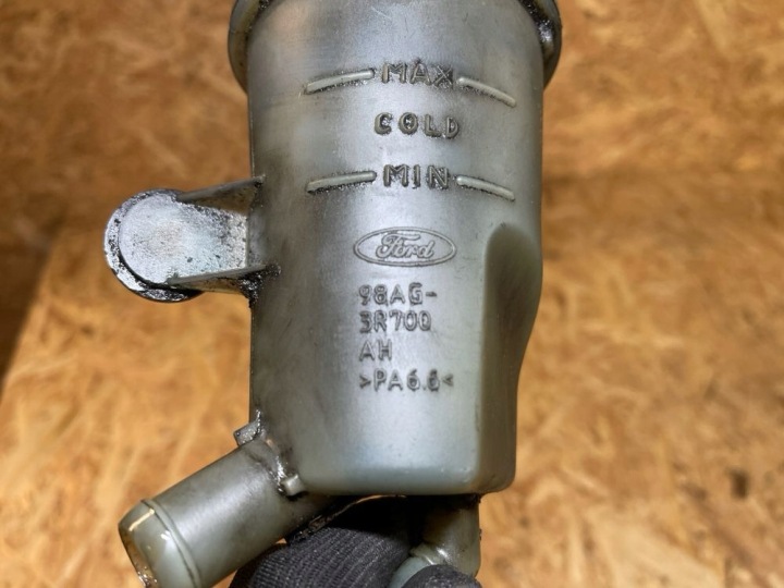 FORD FOCUS 2001 RÉSERVOIR LIQUIDE AMPLIFICATEUR SYSTÈMES DIRECTION