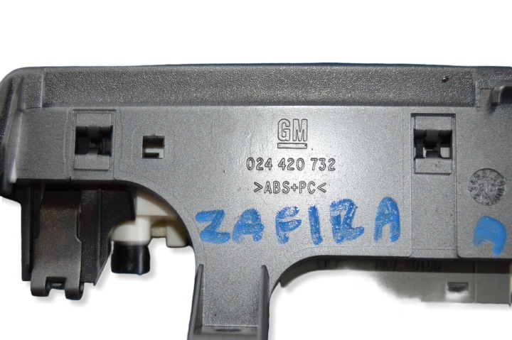 PANNEAU CLIMATISATION OPEL ZAFIRA A 024420732