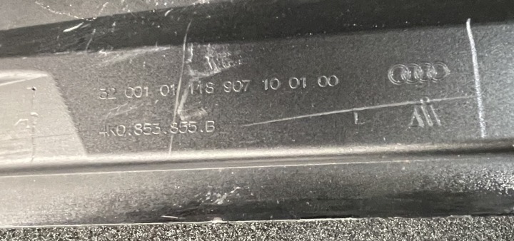 MOULURE SEUIL GAUCHE AUDI A6 RS6 C8 4K0853855B