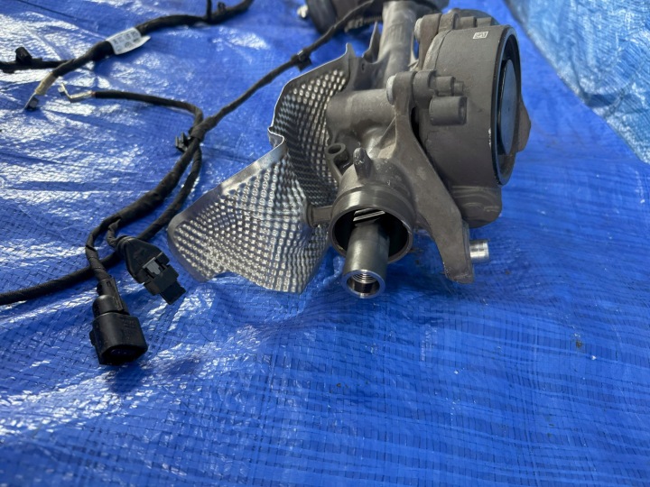 CRÉMAILLÈRE DE DIRECTION CUPRA LEON 1.4 HYBRIDE 5WB423053BC 5WA971111BK