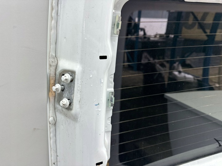 PORTES ARRIÈRE DROIT MERCEDES VITO W447 VITRE KOMPOLETNE ORIGINAL OE 9147 LAK