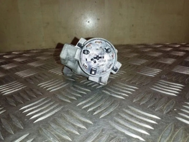 CONTACTEUR D'ALLUMAGE AUDI 4B0905849 2.5L DIESEL 2003