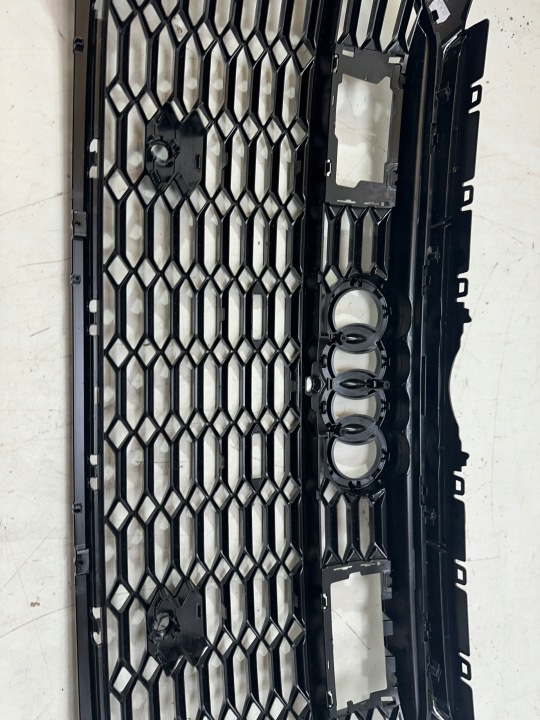 CALANDRE RADIATEUR GRILLE AUDI RS6 RS7 4K8 4K8853651F