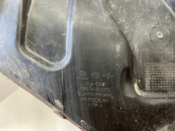 KIA SPORTAGE III 3 PASSAGE DE ROUE AVANT DROIT 86814-3U000