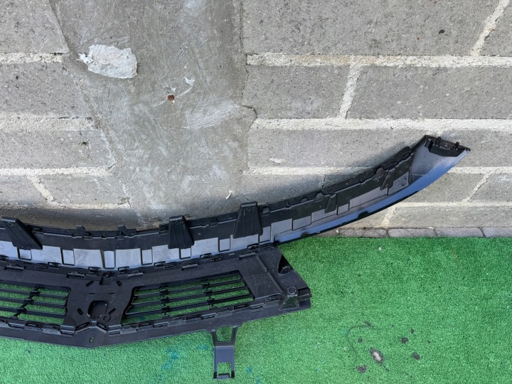 OPEL ASTRA GAUCHE VI 6 PEINTURE GRILLE CALANDRE RENFORCEMENT 9839953880 ORIGINE EUROPE