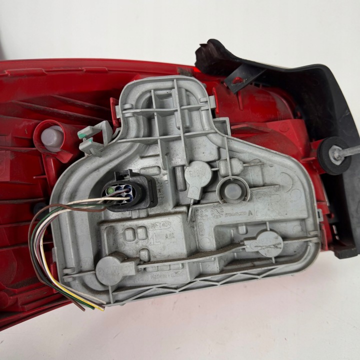 PHARE DROIT ARRIÈRE DROITE ARRIÈRE AUDI A3 S3 8P LCI LIFT 3D HAYON OE 8P3945096A