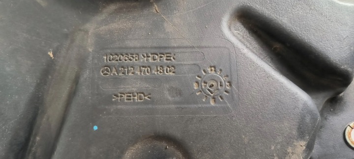 RÉSERVOIR AD BLUE MERCEDES E CLASSE W212 2.2 CDI A2124704802