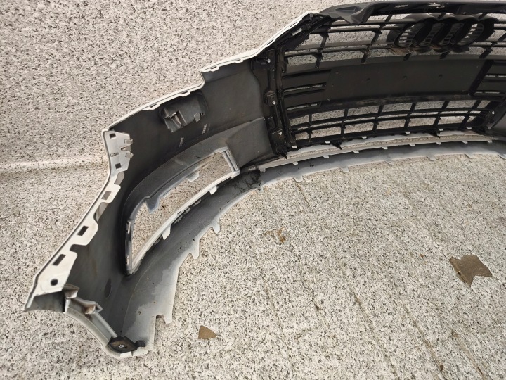 PARE-CHOCS AVANT AUDI A3 BERLINE LIFT 8V5807437P