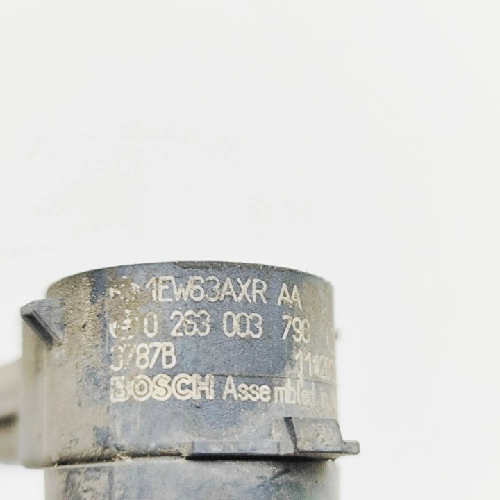 AVANT CAPTEUR PDC JEEP GRAND CHEROKEE IV (WK, WK2) 1EW63AXRAA 33688999