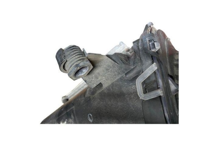 PHARE GAUCHE AVANT MERCEDES-BENZ R (W251, V251) A2518260291 3.0L DIESEL