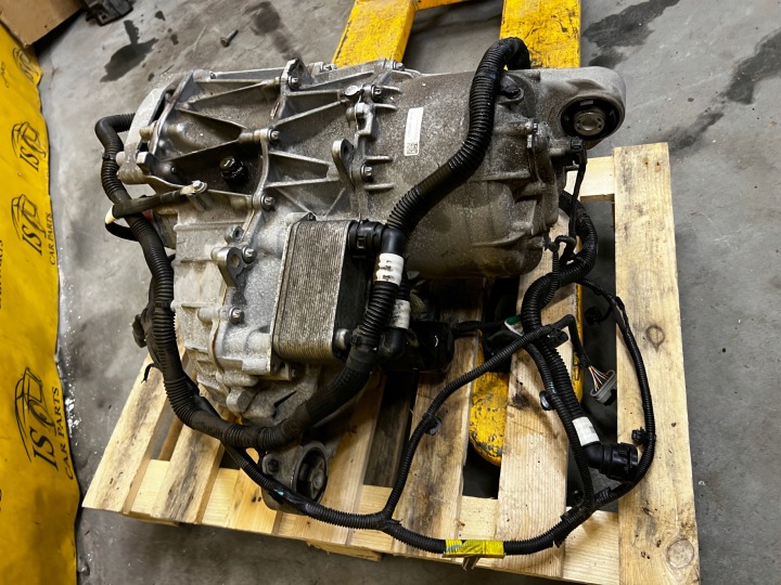 MOTEUR COMPLET GROUPE MOTOPROPULSEUR ARRIÈRE ÉLECTRIQUE TESLA MODÈLE 3 TRANSMISSION AVANT 62 MILLE KM