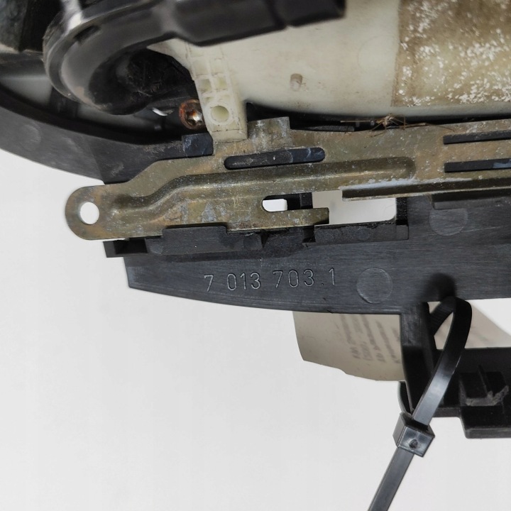 BMW 7 E65 E66 2003 ARRIÈRE CÔTÉ GAUCHE POIGNÉE EXTÉRIEUR PORTES AVANT