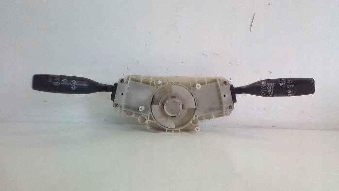COMMUTATEUR COMPOSITE HONDA HRV M18727