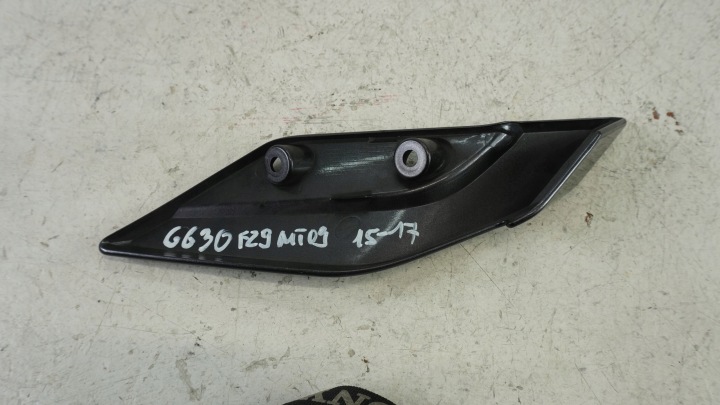 G630 YAMAHA MT-09 MT09 FZ09 FZ-09 GUIDON PROTECTION DLONI