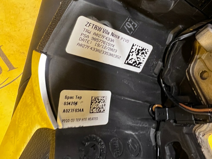NEUF VOLANT CUIR MULTIFONCTION AVEC CHAUFFAGE OPEL GRANDLAND X